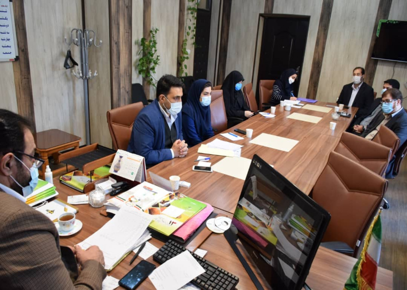 جلسه بررسی طرح‌های حوزه مشاغل خانگی در خوزستان برگزار شد