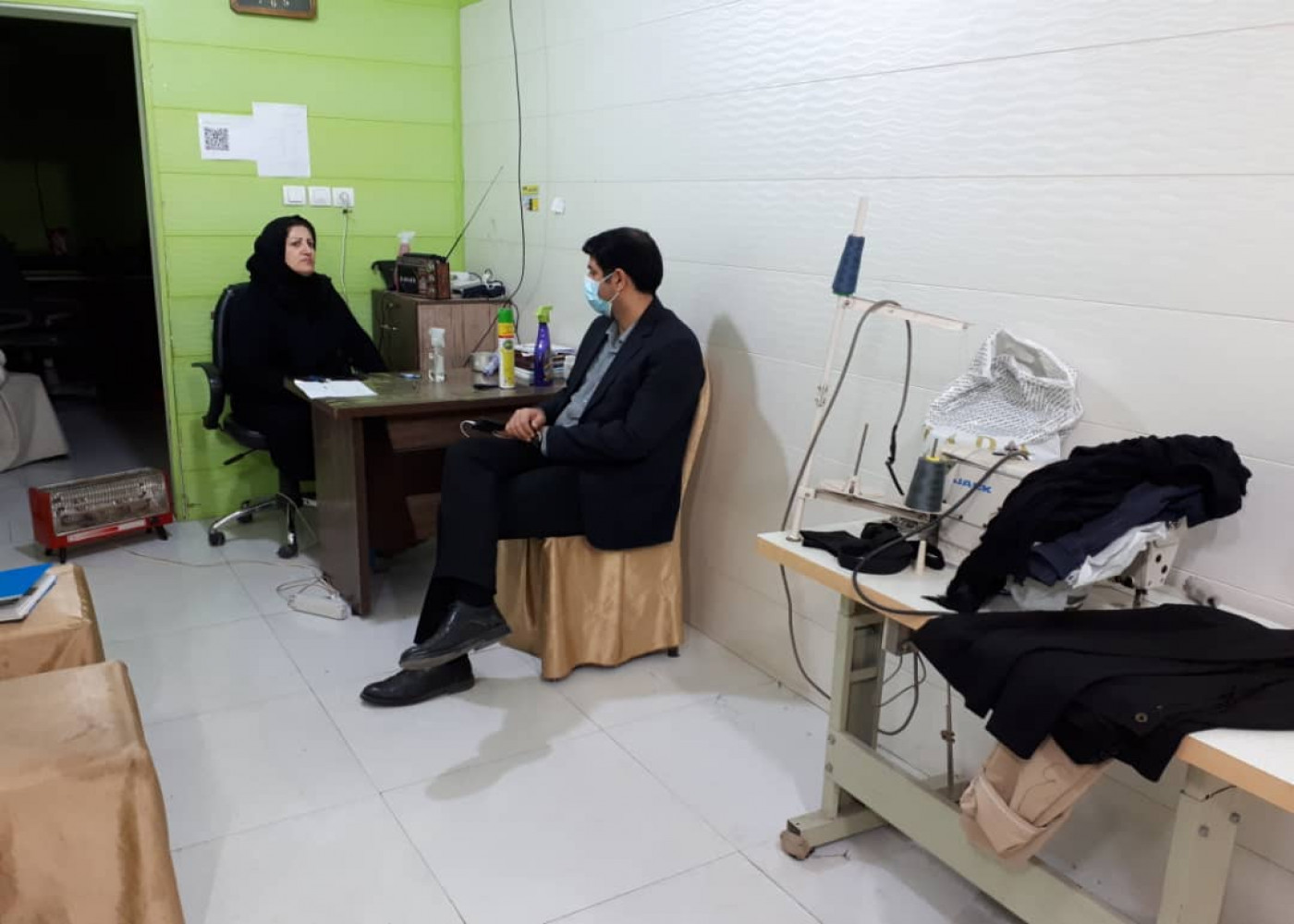 بازدید مدیران اجرایی طرح مشاغل خانگی خوزستان از تولیدی پوشاک سایه ستایش اهواز