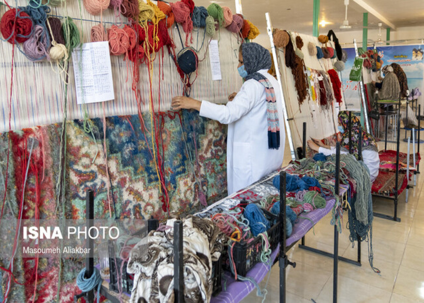 صدور مجوز مشاغل خانگی برای پیشران فرش و گلیم خوزستان