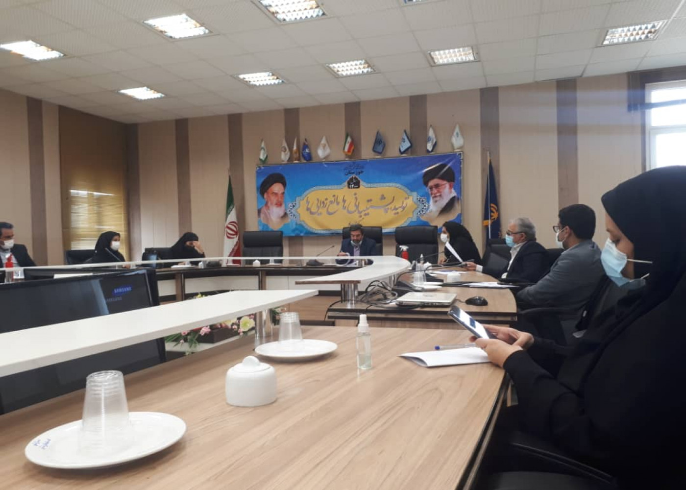 کارشناس اجرایی طرح عنوان کرد: سختگیری بانک ها برای معرفی ضامن و وثیقه مهمترین مشکل متقاضیان تسهیلات مشاغل خانگی خوزستان