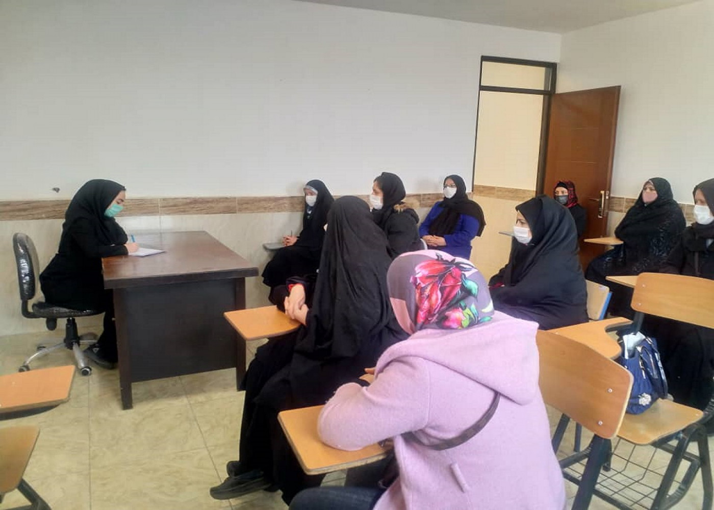 جلسه مشاوره و آموزش عمومی برای متقاضیان مشاغل خانگی در استان آذربایجان شرقی برگزار گردید .