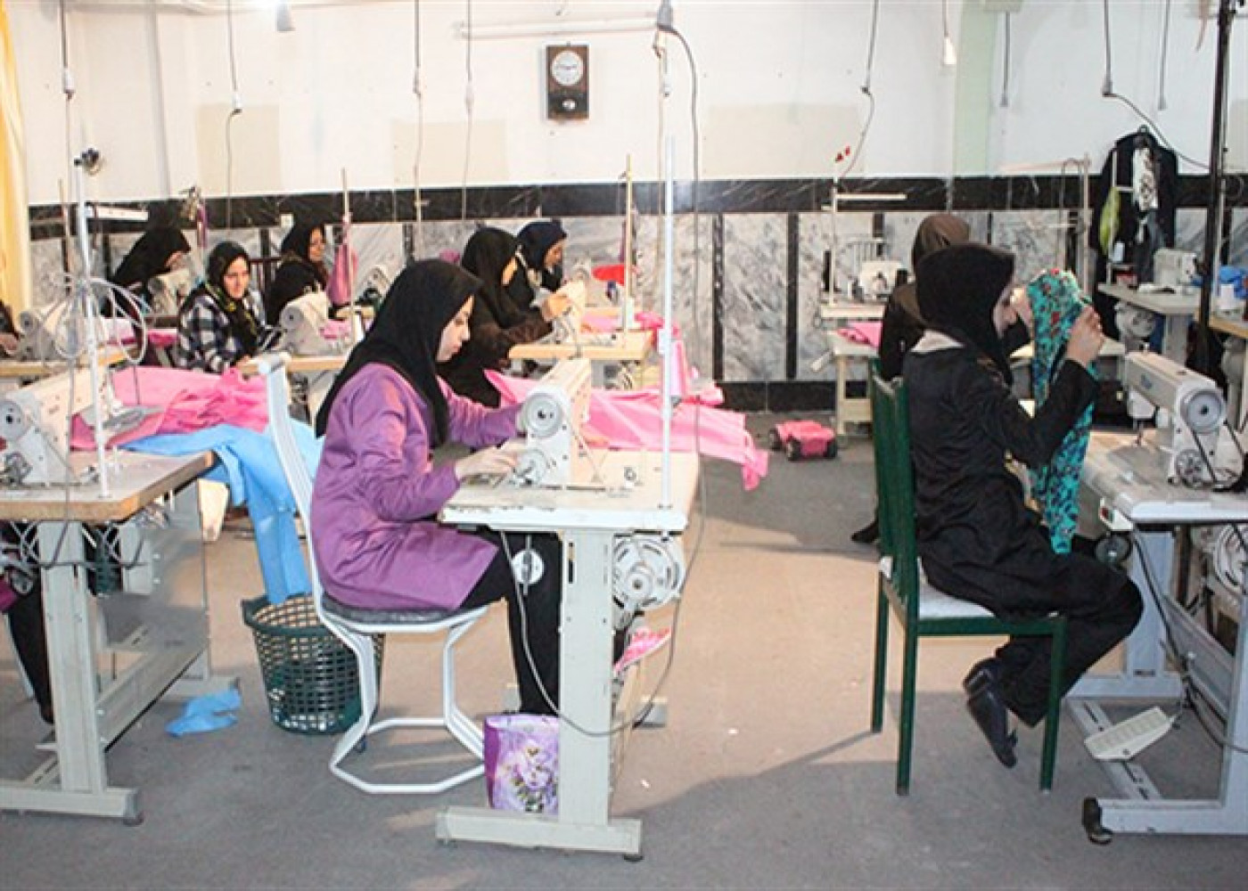 برگزاری نشست هم اندیشی جهاددانشگاهی لرستان با اتحادیه پوشاک خرم آباد