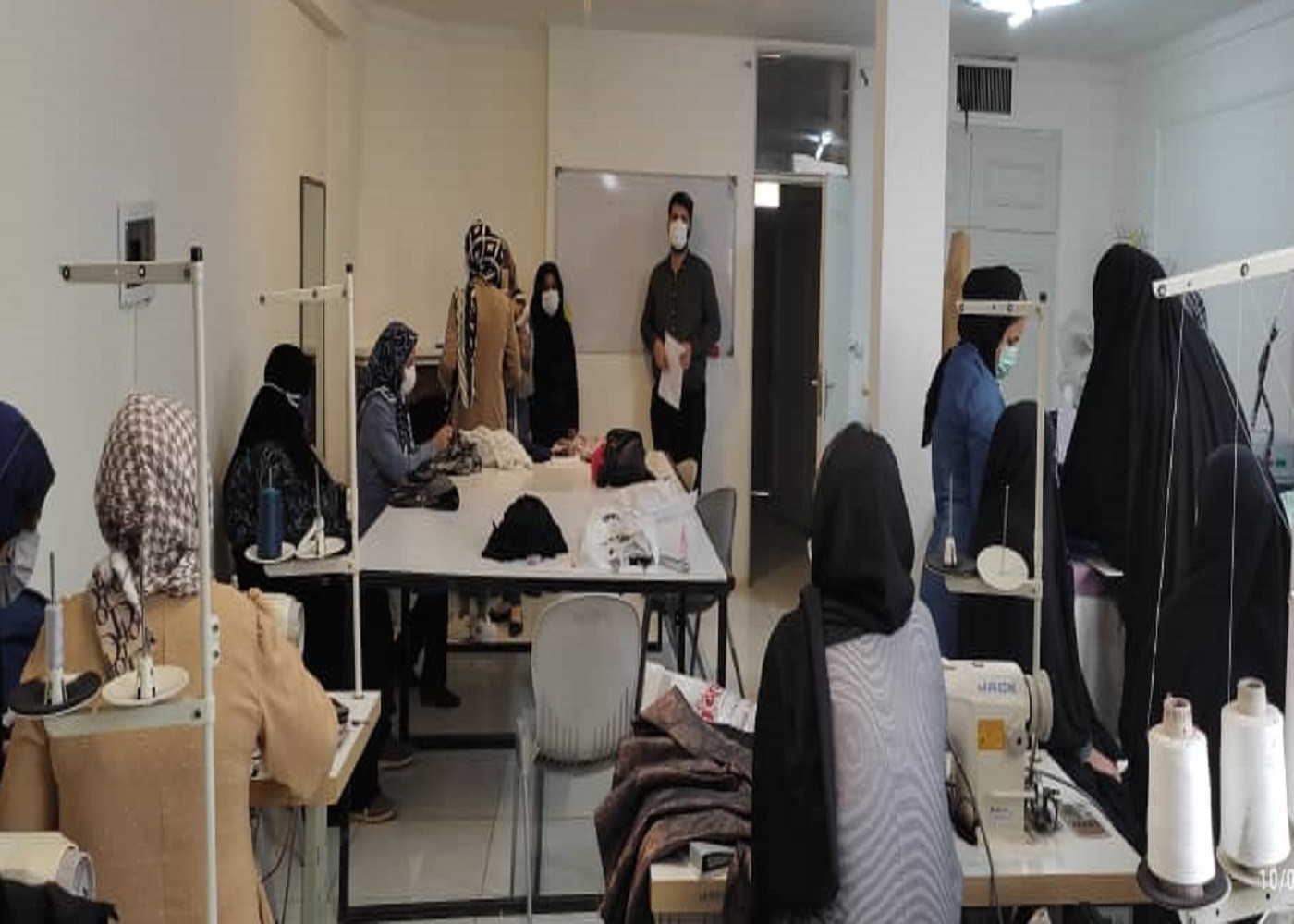 اتمام کلاس خیاطی طرح ملی توسعه مشاغل خانگی استان قزوین