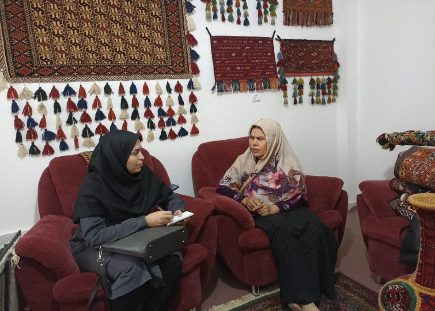 جلسه تسهیلگر  طرح ملی توسعه مشاغل خانگی استان گلستان با پیشران رسته فرش   برگزار شد.