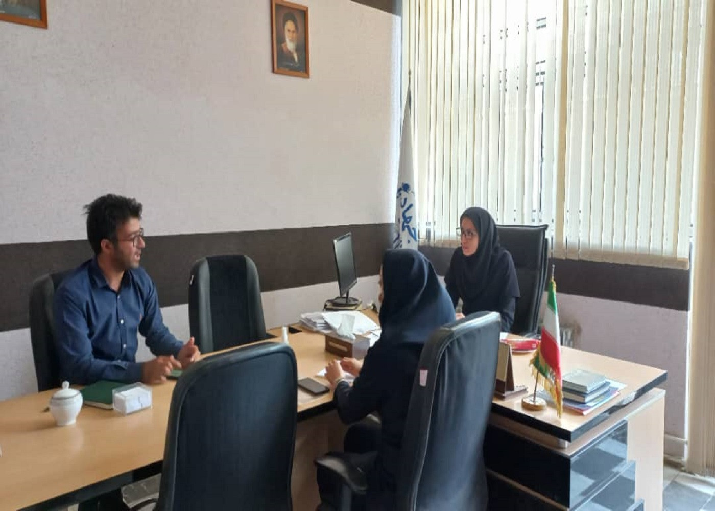 جلسه با تسهیلگر طرح توسعه مشاغل خانگی در زنجان