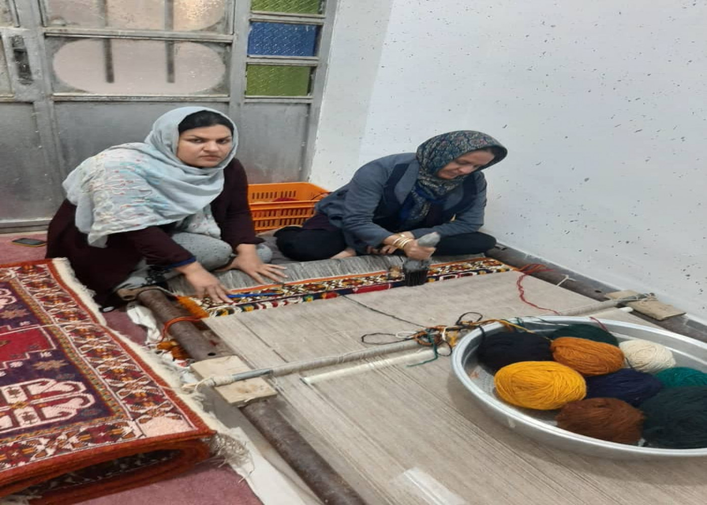 برگزاری دوره آموزشی اولیه فرش بافی در شهرستان دشتستان
