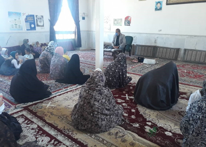 برگزاری دوره آموزش گیوه بافی در روستای بازوبند شهرستان نیشابور