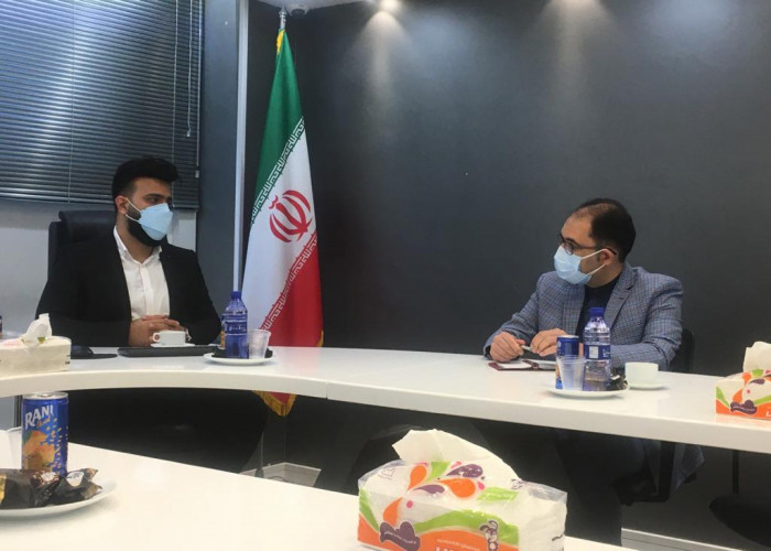 جلسه هم اندیشی با شرکت موبا در اصفهان