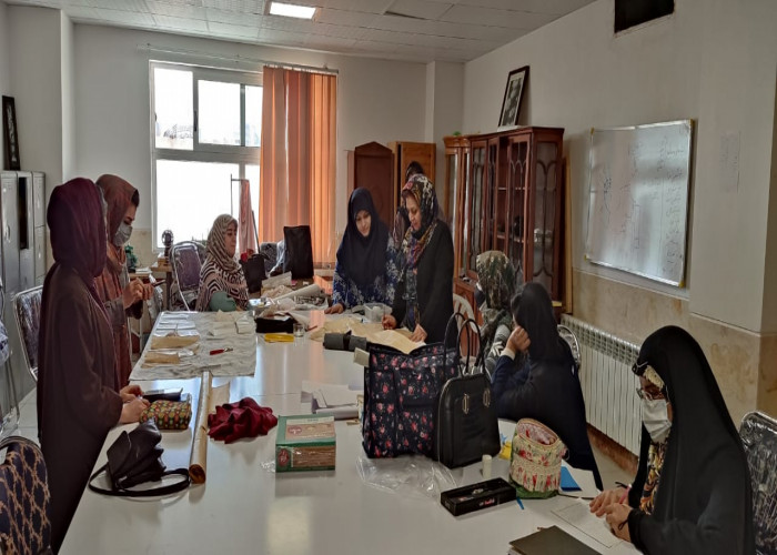 برگزاری سومین کارگاه آموزش‌ خیاطی در اصفهان