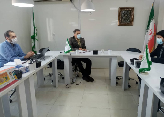 در نشست مشترک دبیرخانه طرح با مرکز رشد سلامت توافق شد: برگزاری وبینارهای آموزشی برای پیشرانان و متقاضیان طرح ملی توسعه مشاغل خانگی در خوزستان