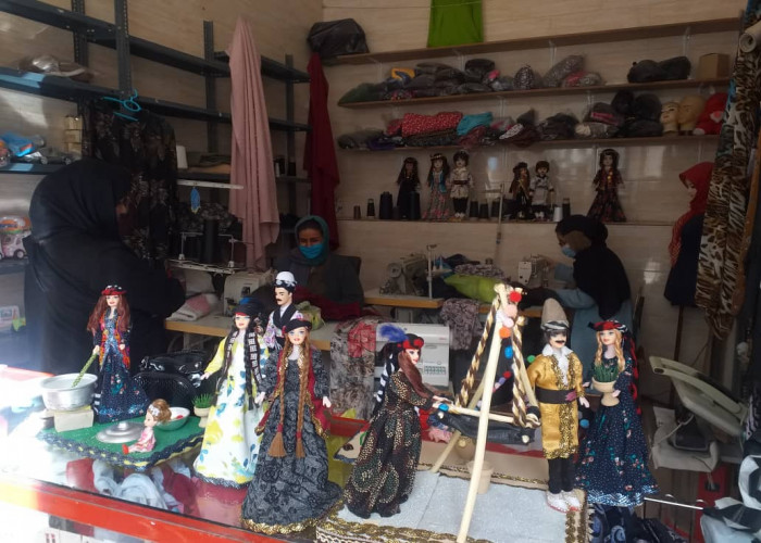 بازدید از کارگاه خیاطی روژانو در خرم آباد