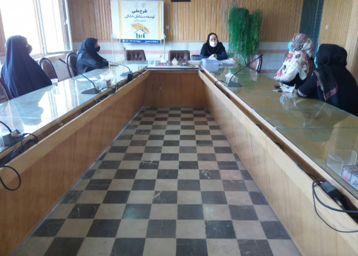 برگزاری جلسه با تسهيلگران و پيشرانان شهرستان دليجان در استان مرکزی