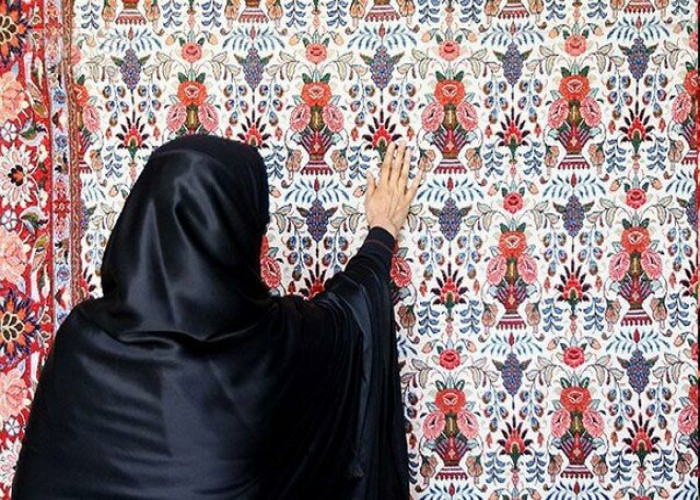 مصاحبه با پیشران فرش دستبافت در استان مرکزی