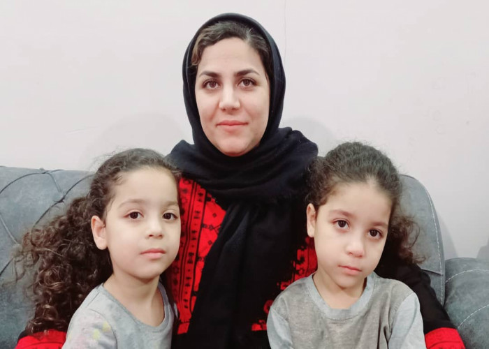 مصاحبه با سرکار خانم مینا محمدآبادی پیشران فعال در حوزه سوزن دوزی