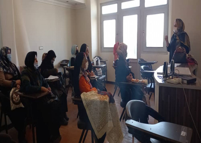 برگزاری کارگاه آموزشی "پته دوزی" ویژه متقاضیان طرح ملی مشاغل خانگی در کرمان