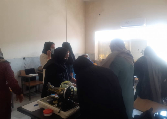 برگزاري دوره آموزشي تخصصی خیاطی ( گروه دوم ) در شهرستان داراب استان فارس