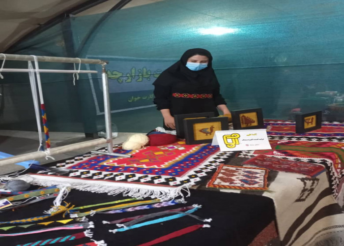 گشایش بازارچه صنایع دستی و تولیدات صاحبین مشاغل خانگی در لارستان توسط جهاددانشگاهی فارس
