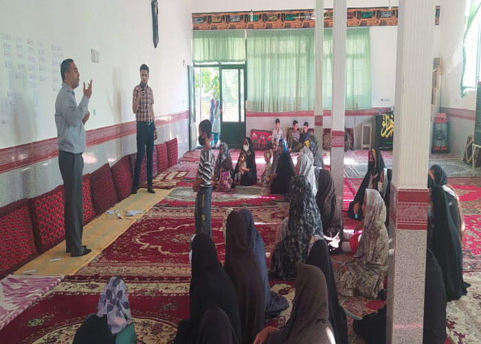 برگزاری کارگاه آموزشی کارآفرینی و خود اشتغالی ویژه اهالی روستای شیخ