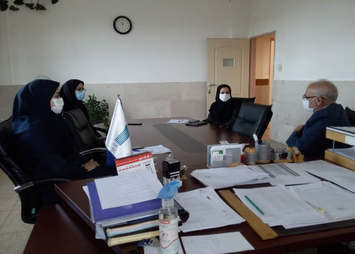 جلسه هم اندیشی با مشاور حقوقی در زنجان