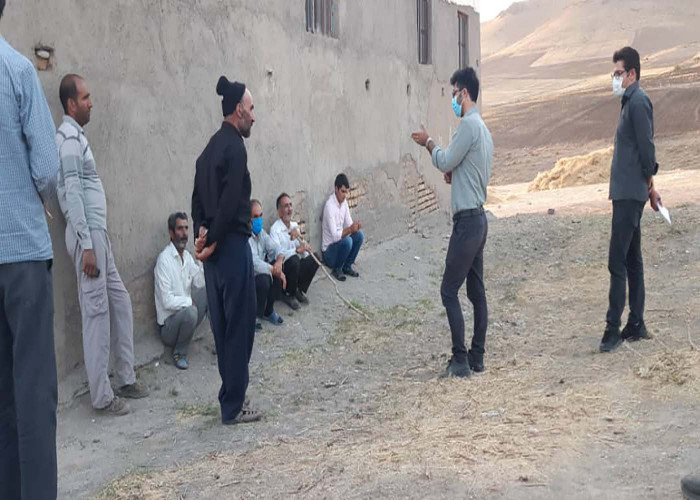 جلسه هماهنگی با اعضای شبکه پرورش گوسفند و بز در روستای آق‌کند در زنجان