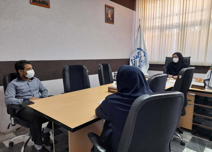 جلسه توجیهی با پیشران پرورش دهنده زنبورعسل در زنجان
