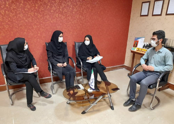 جلسه هم‌اندیشی در خصوص پرورش قارچ به عنوان شغل خانگی در زنجان