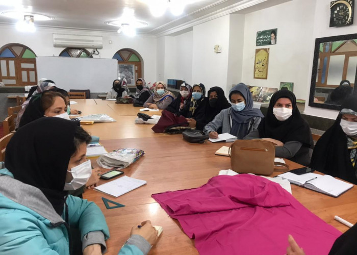 کارگاه آموزشی دوخت ست آشپزخانه در بوشهر