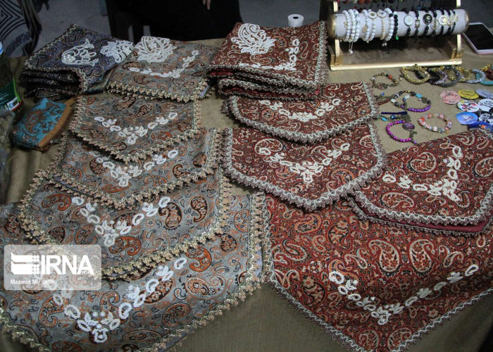 نمایشگاه مشاغل خانگی در قزوین گشایش یافت